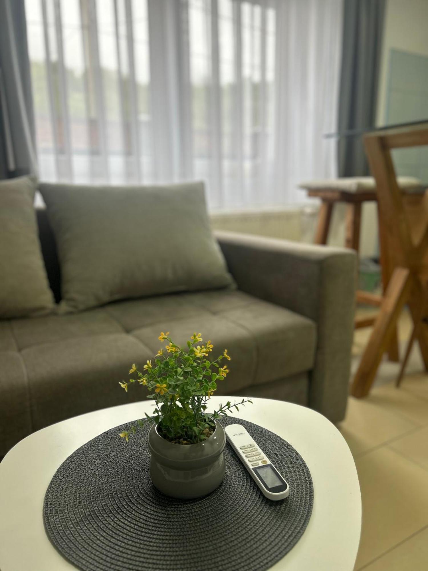 Apartmani Star Tuzla Exteriör bild